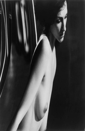 Andre Kertesz
Distortion, 1984
Gelatin silver print (black & white)
14 x 11 in. (35.6 x 27.9 cm)