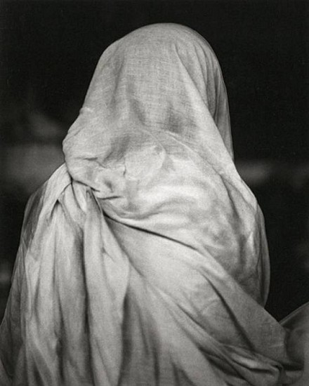 Fazal Sheikh
Menka (Celestial Nymph), Vrindavan, India, 2005
Carbon pigment print on Hahnemuhle archival photo rag paper
24 11/16 x 20 7/16 in. (62.7 x 51.9 cm)
From an edition of 18From "Portrait" series