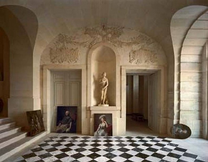 Robert Polidori
Galerie Basse, Chateau de Versailles, 1985
Fujicolor crystal archive print
40 x 50 in. (101.6 x 127 cm)
From an edition of 10, this print AP #1Print mounted to plexiglass