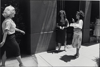 Gary Winogrand - Beverly Hills, California