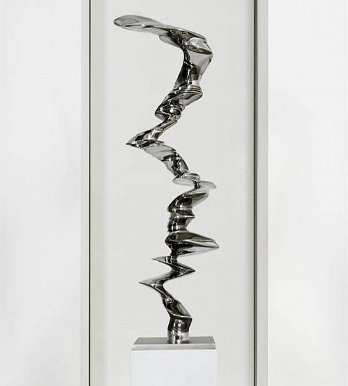 Tony Cragg
Untitled, 2015
Stainless steel
35 x 22 13/16 x 21 5/8 in. (88.9 x 57.9 x 54.9 cm)
