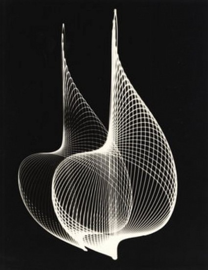 Peter Keetman
Ohne Titel (Plastische Schwingungen) / Untitled (Graphic Vibrations), 1952
Gelatin silver print (black & white)
12 x 9 1/8 in. (30.5 x 23.3 cm)