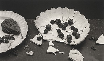 Irving Penn - Forgotten Fruit, New York