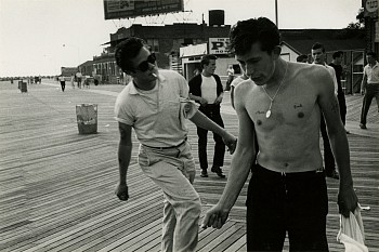 Bruce Davidson - Brooklyn Gang (boys living on boardwalk)